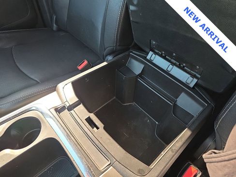 Used 2018 RAM 3500 Laramie w/ Convenience Group image 28