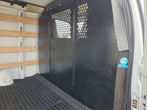 Used 2025 Chevrolet Express 2500 w/ Driver Convenience Package RWD image 18