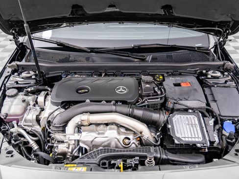 New 2026 Mercedes-Benz CLA 250 4MATIC image 33