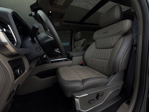 Used 2026 Ford F450 Platinum w/ Platinum Plus Package AWD/4WD image 6
