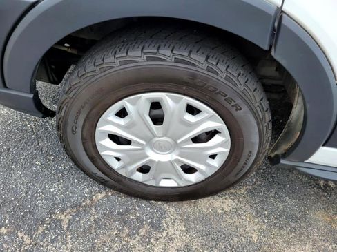 Used 2018 Ford Transit 350 XLT image 31