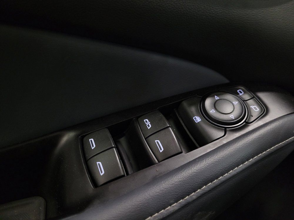 Used 2018 Buick Enclave Essence AWD/4WD image 27