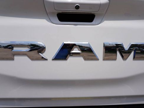 Used 2025 RAM 1500 Laramie AWD/4WD image 30