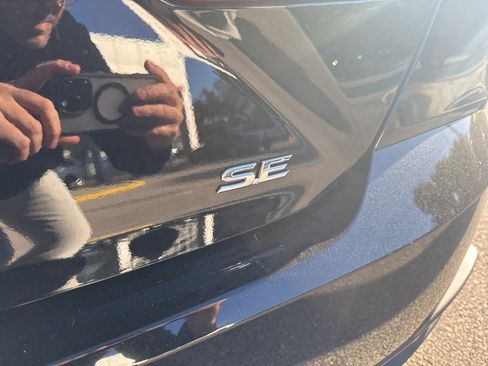 Used 2026 Toyota Camry SE image 10