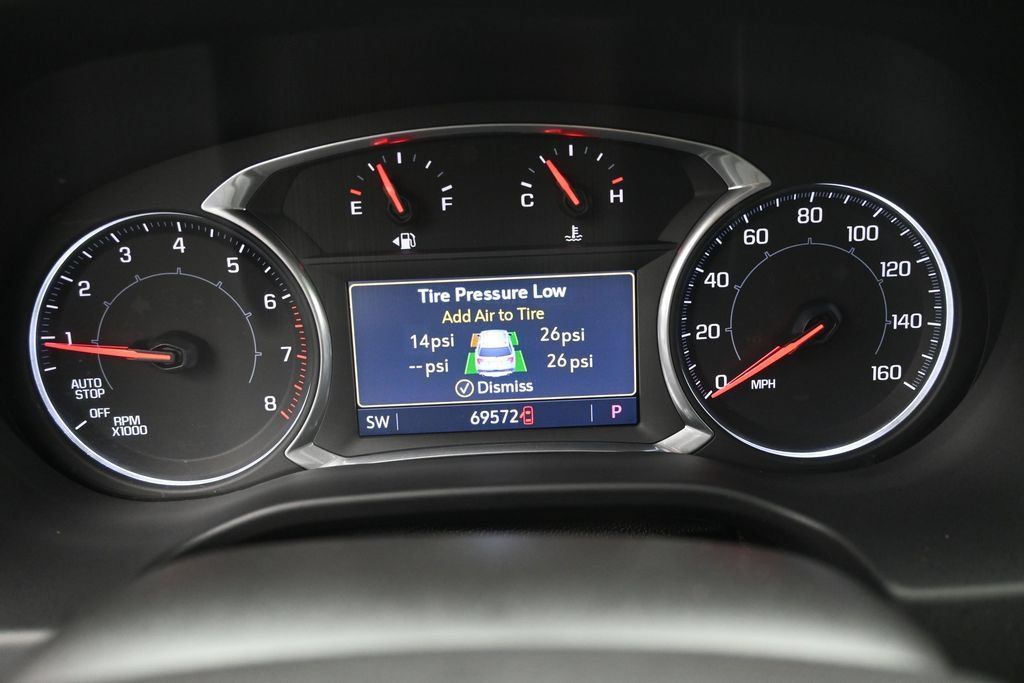 Used 2022 GMC Acadia SLT w/ Preferred Package FWD image 10
