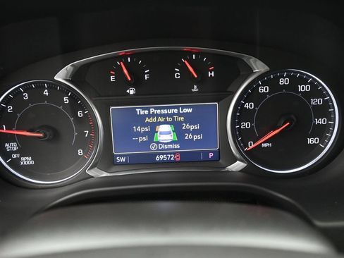 Used 2022 GMC Acadia SLT w/ Preferred Package FWD image 10