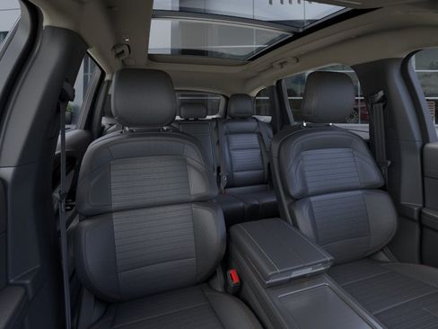 New 2026 Lincoln Nautilus Reserve AWD/4WD image 10
