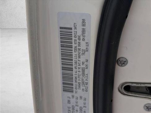 Used 2017 RAM 1500 Limited image 23