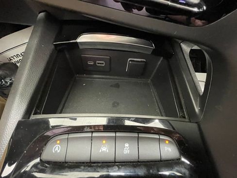 Used 2021 Buick Envision Preferred FWD image 18