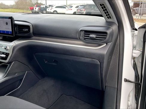 Used 2021 Ford Explorer XLT image 14