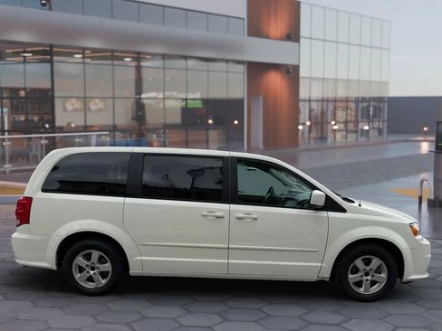 Used 2011 Dodge Grand Caravan Mainstreet FWD image 7