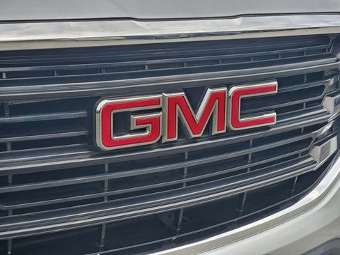 Used 2020 GMC Terrain SLE w/ Driver Convenience Package AWD/4WD image 6