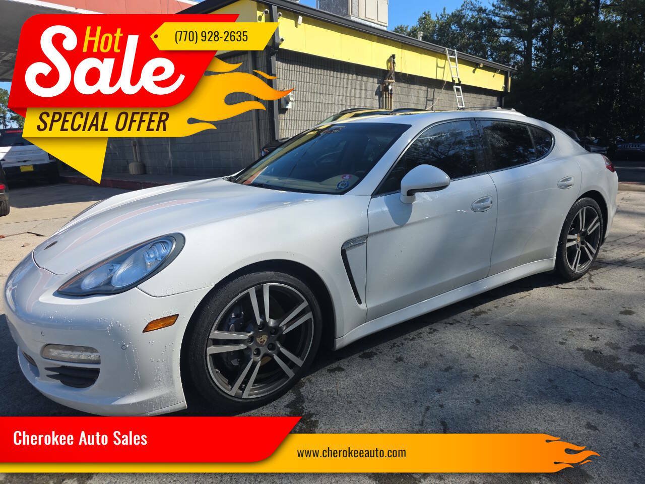 Used 2011 Porsche Panamera RWD image 1