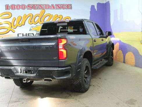 Used 2021 Chevrolet Silverado 1500 LT Trail Boss w/ Convenience Package II AWD/4WD image 8
