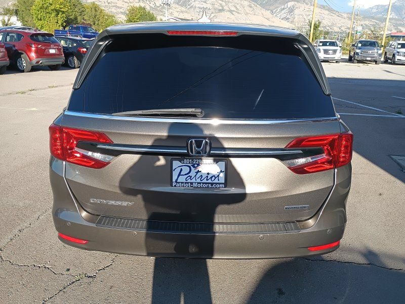 Used 2021 Honda Odyssey Touring image 4
