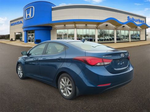 Used 2015 Hyundai Elantra SE w/ Option Group 02 image 6
