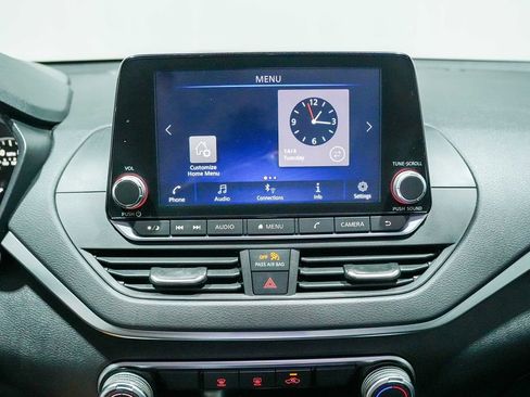 Used 2019 Nissan Altima 2.5 S FWD image 13