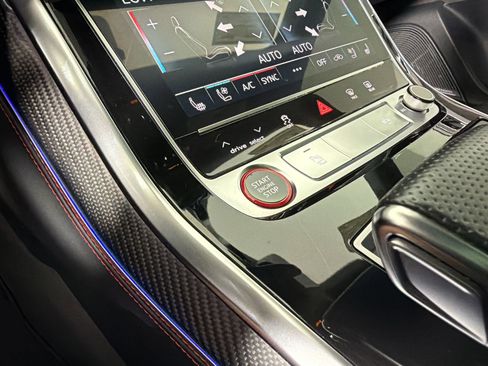 Used 2021 Audi RS Q8 image 26