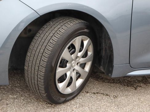 Used 2024 Toyota Corolla LE image 17