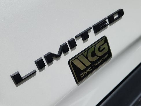 Used 2024 RAM 1500 Limited AWD/4WD image 13