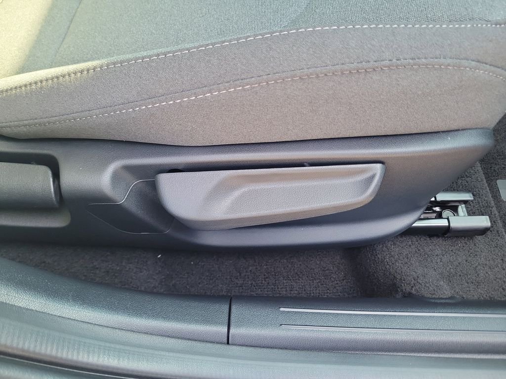 New 2026 Kia K4 FWD image 9