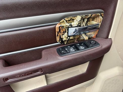 Used 2014 RAM 1500 Outdoorsman image 16