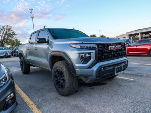 Used 2025 GMC Canyon Elevation w/ Convenience Package image 6