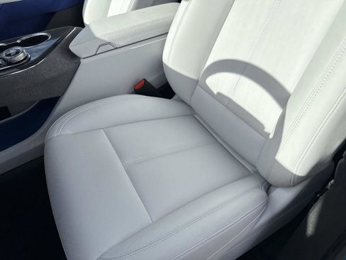 New 2026 Cadillac Optiq Luxury 1 image 22