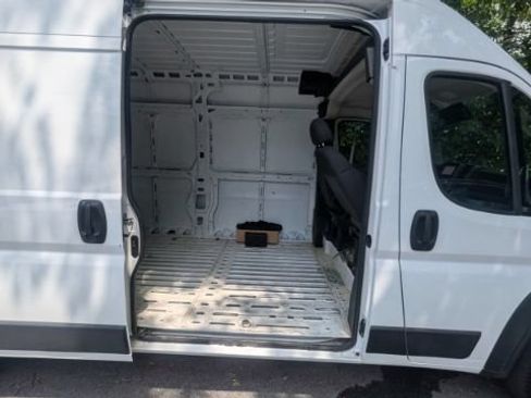 Used 2023 RAM ProMaster 2500 FWD image 15
