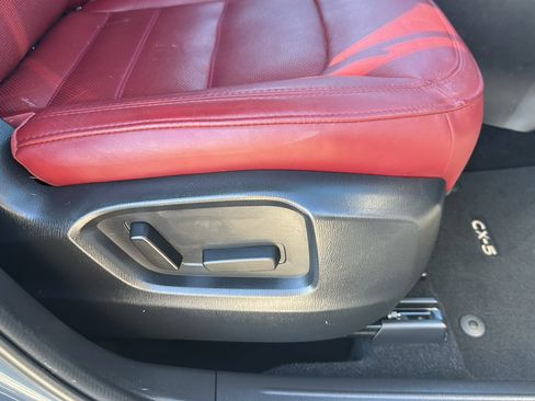 Used 2022 MAZDA CX-5 Carbon Edition image 25