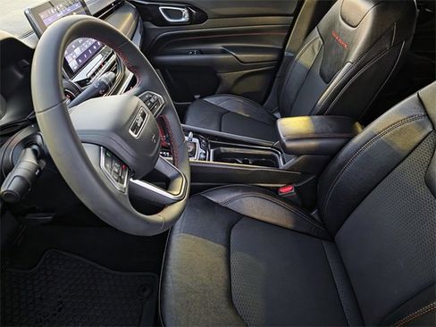 Used 2022 Jeep Compass Trailhawk image 10