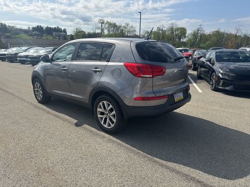Used 2016 Kia Sportage LX AWD/4WD image 5