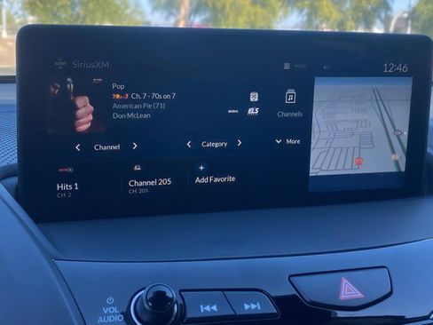 Used 2025 Acura RDX w/Technology Package image 18