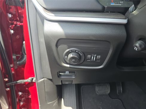 New 2026 Jeep Grand Cherokee L Limited AWD/4WD image 34