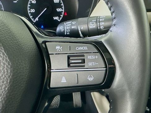 Certified 2024 Honda HR-V EX-L image 11
