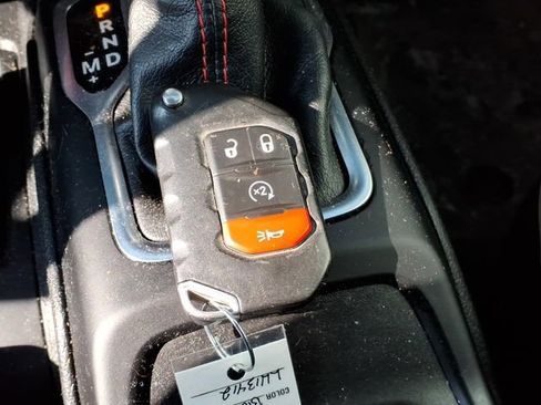 Used 2020 Jeep Gladiator Rubicon AWD/4WD image 21