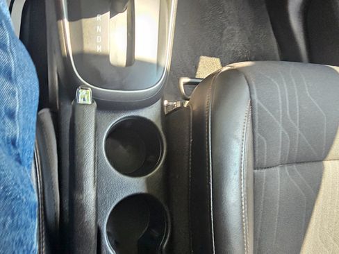 Used 2021 Chevrolet Trax LT w/ Driver Confidence Package image 42