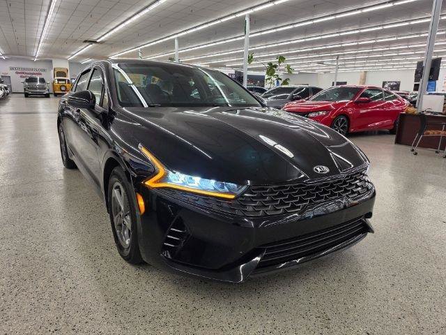 Used 2021 Kia K5 LXS FWD image 4