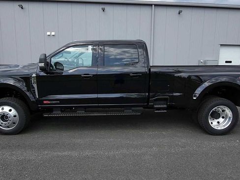 New 2026 Ford F450 XLT w/ XLT Premium Package AWD/4WD image 5