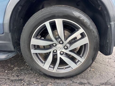Used 2018 Honda Pilot Touring image 46