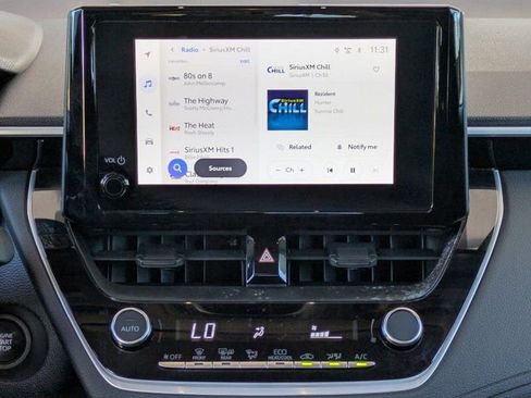 Used 2024 Toyota Corolla Cross LE image 16