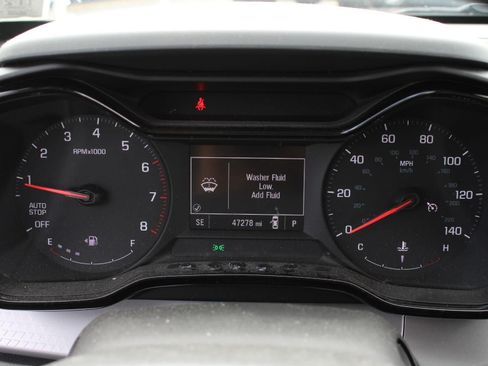 Used 2024 Chevrolet Trax LS FWD image 11