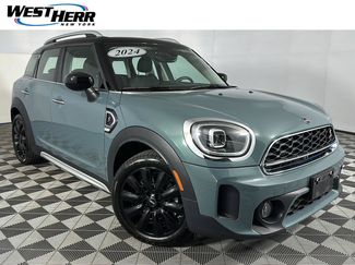 Used 2024 MINI Cooper Countryman S AWD/4WD video 1