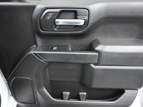 Used 2020 Chevrolet Silverado 1500 Custom Trail Boss w/ Custom Convenience Package image 41