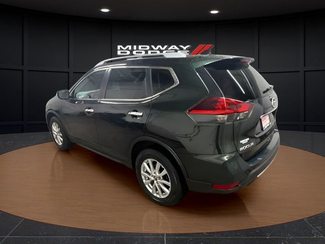 Used 2019 Nissan Rogue SV AWD/4WD image 3