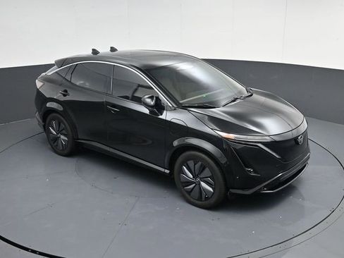 Used 2023 Nissan Ariya FWD image 28