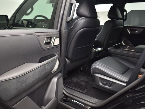 New 2026 INFINITI QX80 Autograph w/ Premium Cargo Package image 13