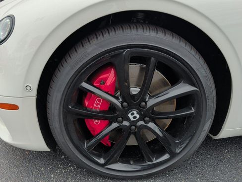 Used 2021 Bentley Continental GT AWD/4WD image 6