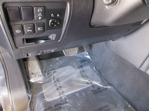 Used 2021 Toyota Land Cruiser AWD/4WD image 34