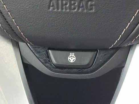 Used 2023 BMW X6 xDrive40i w/ Premium Package image 24